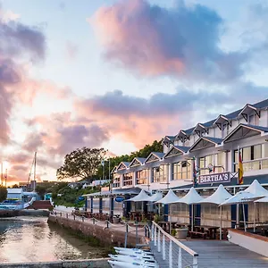 Quayside Simonʼs Town